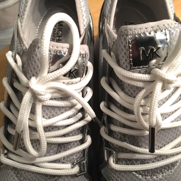 MICHAEL KORS  WEDGE SNEAKERS LIV TRAINER GLITTER NET MESH SHOES 43TOLVFS6D $155 - Picture 6 of 6